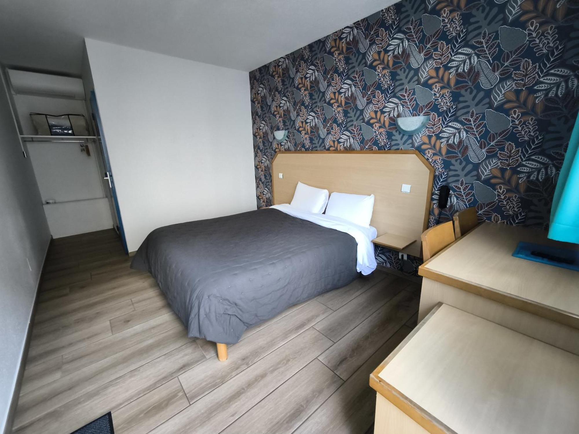 Hotel Le Laury'S Onet-le-Chateau Ngoại thất bức ảnh